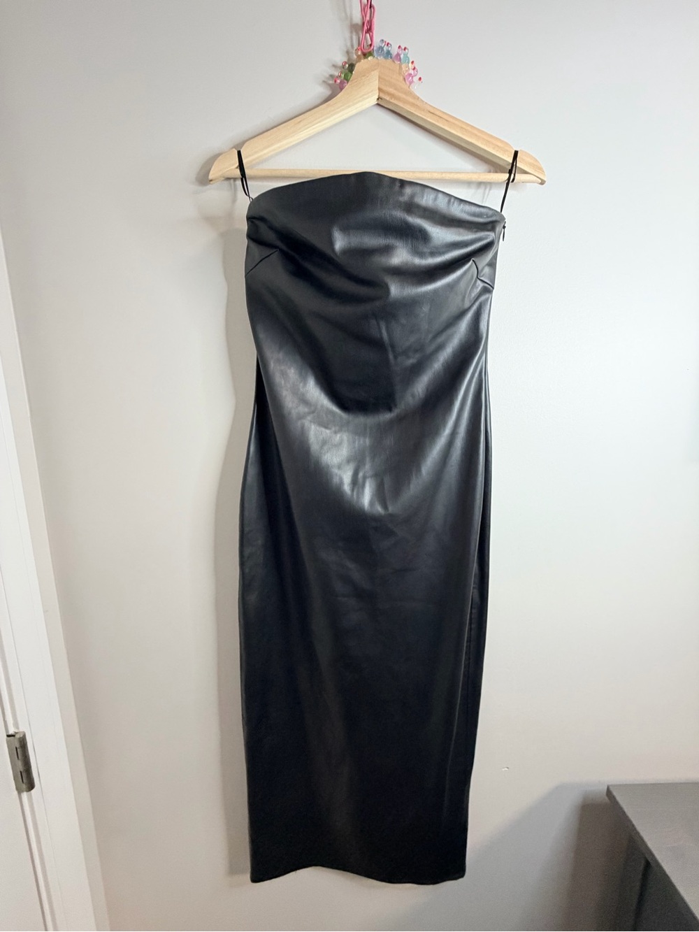 Zara Black Strapless Faux Leather Midi Dress - Picture 2 of 4